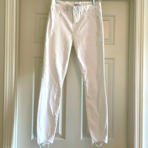 Good American Skinny Jeans White Distressed